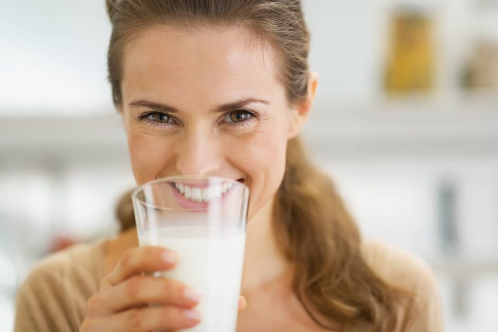 Tipologie di latte benefici per l'intestino: vegetale e senza lattosio